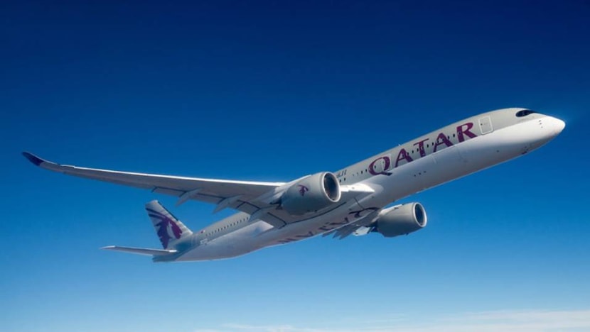 Qatar Airways to slash pilots' salaries