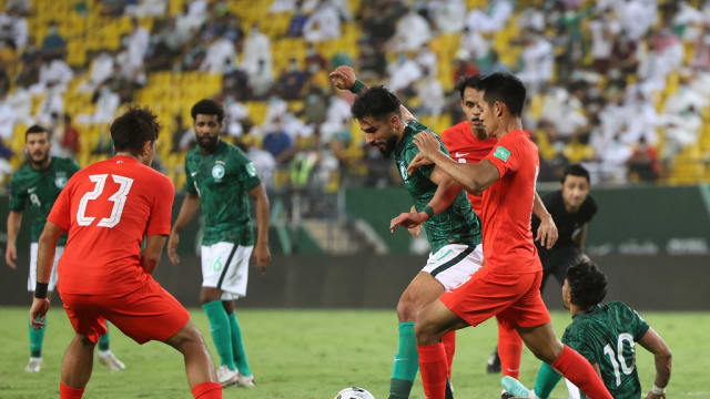 世界杯外围赛：奋战逾80分钟后失守 雄狮0比3输沙特结束征途