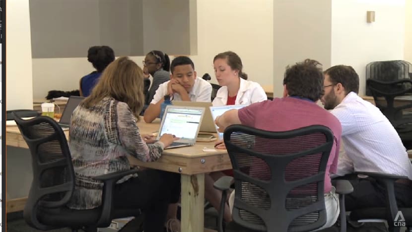 Companies, employees adapt to new normal of hybrid work Companies, employees adapt to new normal of hybrid work