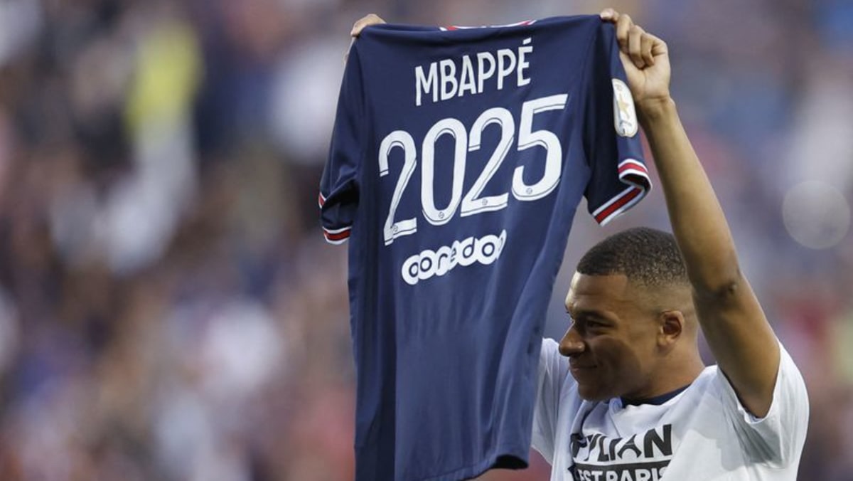 Mbappe Signs Contract Extension With Psg Until 25 The News Singapore