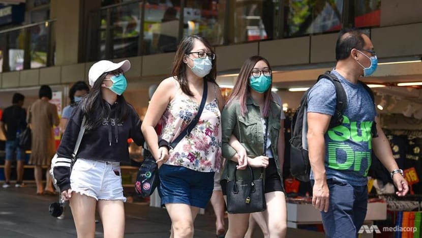 Retailer 3 Stars asked to explain high prices for masks following public complaints: MTI Retailer 3 Stars asked to explain high prices for masks following public complaints: MTI