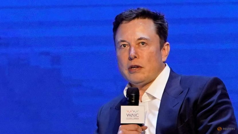 Musk says Twitter is roughly breaking even, has 1,500 employees Musk says Twitter is roughly breaking even, has 1,500 employees