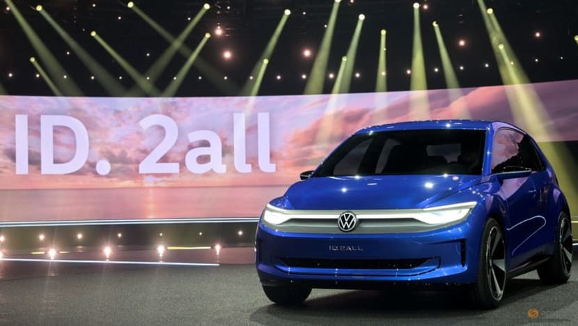 Volkswagen lays out details of planned affordable electric car Volkswagen lays out details of planned affordable electric car