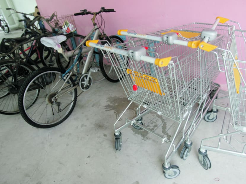 Customers should know that taking trolleys without returning them is wrong, as with taking merchandise out of a store without making payment. TODAY file photo