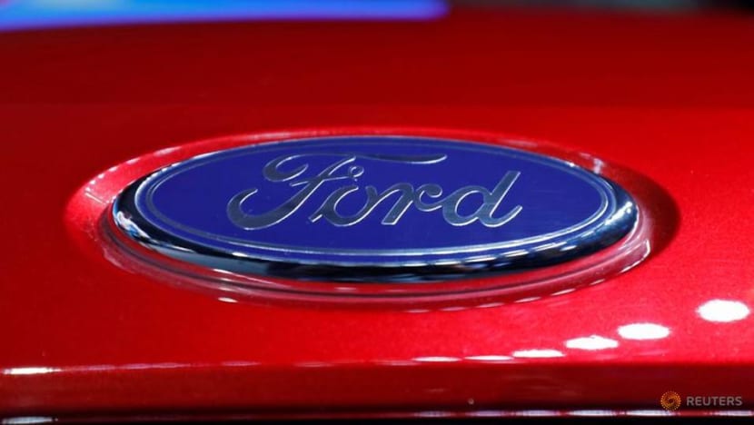 Exclusive: Ford puts projects with Mahindra on hold as it reassesses India strategy - sources Exclusive: Ford puts projects with Mahindra on hold as it reassesses India strategy - sources