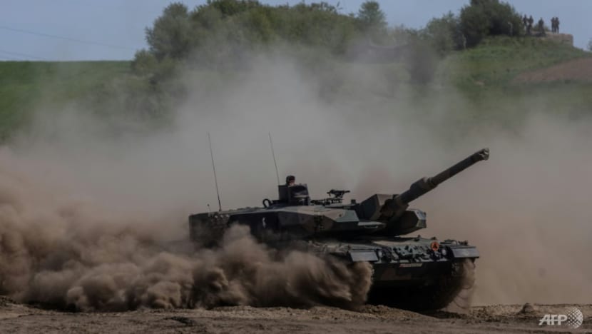 Germany faces backlash over refusal to give Ukraine tanks Germany faces backlash over refusal to give Ukraine tanks
