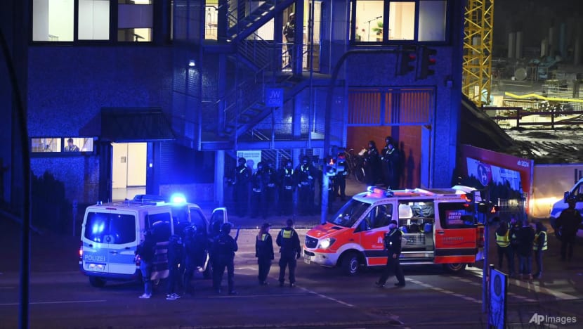 Mass shooting at Jehovah's Witness hall in Hamburg leaves 8 dead, including gunman