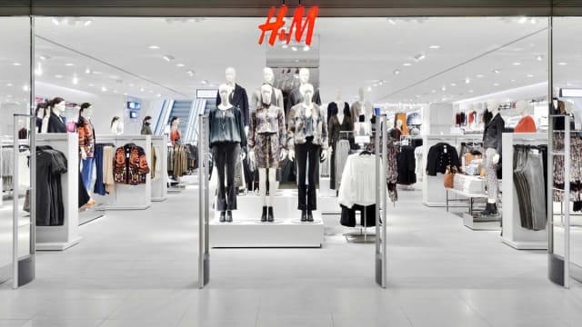 H M 计划明年再关250间零售店 8world Entertainment Lifestyle