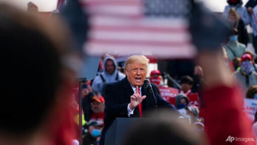 Biden, Trump focus on battleground states in 11th-hour pitch Biden, Trump focus on battleground states in 11th-hour pitch