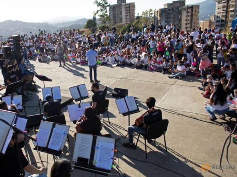 Venezuela's largest impoverished district marks 400th anniversary with kite festival Venezuela's largest impoverished district marks 400th anniversary with kite festival