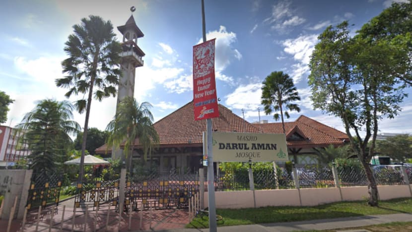 Woman gets jail for embezzling S$38,000 from mosque over more than 2 years Woman gets jail for embezzling S$38,000 from mosque over more than 2 years