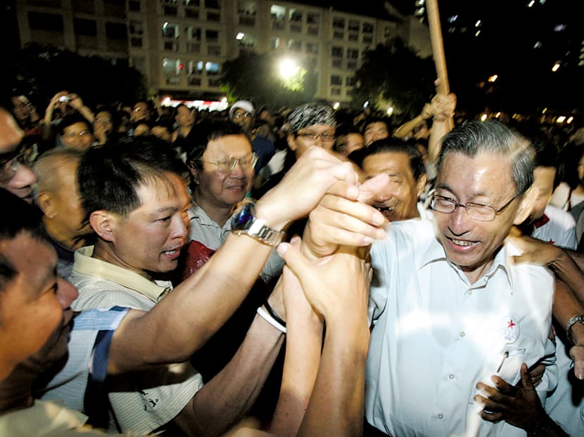 Mr Chiam See Tong at a political rally in 2006.
