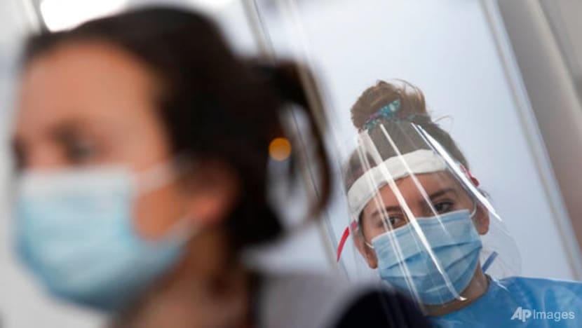 Dutch begin COVID-19 vaccinations; last EU nation to do so Dutch begin COVID-19 vaccinations; last EU nation to do so