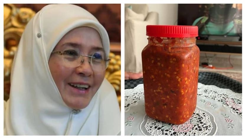 Malaysian queen claims to be 'official sambal belacan supplier' to Mr Lee Kuan Yew and family Malaysian queen claims to be 'official sambal belacan supplier' to Mr Lee Kuan Yew and family