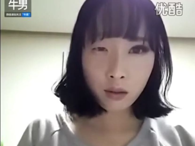 Video of South Korean woman removing makeup goes viral