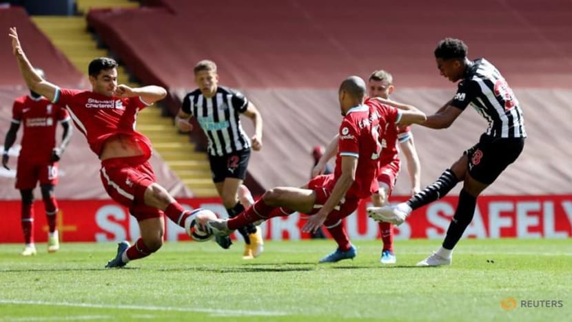Soccer-Bruce slams handball rules after Newcastle denied at Liverpool Soccer-Bruce slams handball rules after Newcastle denied at Liverpool