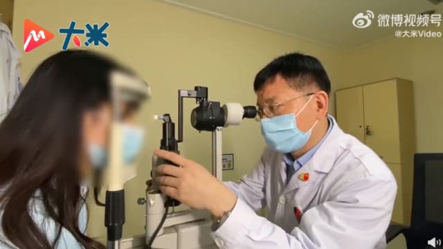 中国女子喝水过量导致青光眼 医生：应少量多次