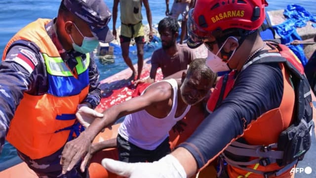罗兴亚难民船只翻覆 因无乘客名单搜救结束