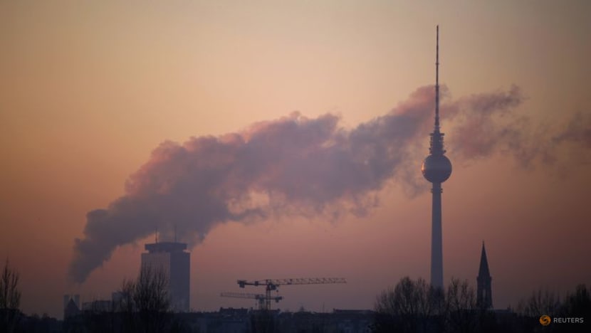 UN chief urges 'rapid' emission cuts to curb climate change UN chief urges 'rapid' emission cuts to curb climate change
