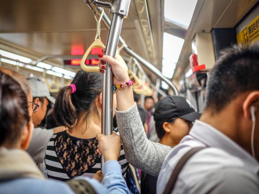 A recent Reddit post has sparked discussion on whether or not commuters should be giving up seats to young children on public transport. A recent Reddit post has sparked discussion on whether or not commuters should be giving up seats to young children on public transport.