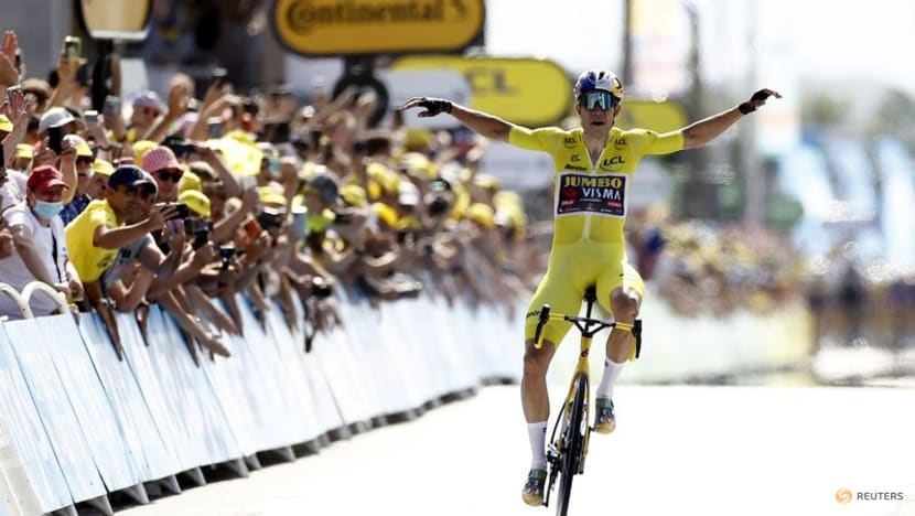 Van Aert masterclass as Belgian extends Tour lead with stage four solo win Van Aert masterclass as Belgian extends Tour lead with stage four solo win