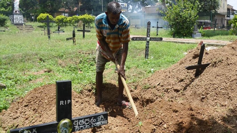 For Sri Lanka grave digger, a grim parade For Sri Lanka grave digger, a grim parade