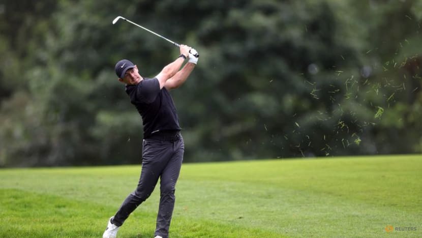 Fleetwood leads as storm clouds loom at BMW PGA Championship Fleetwood leads as storm clouds loom at BMW PGA Championship