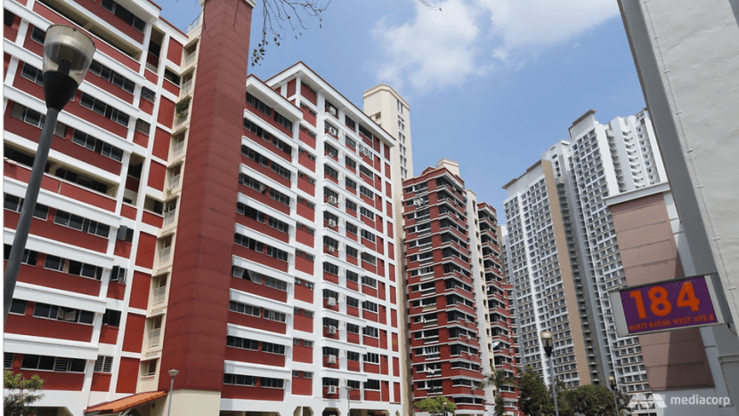 HDB resale prices fall 0.9% in 2018 HDB resale prices fall 0.9% in 2018