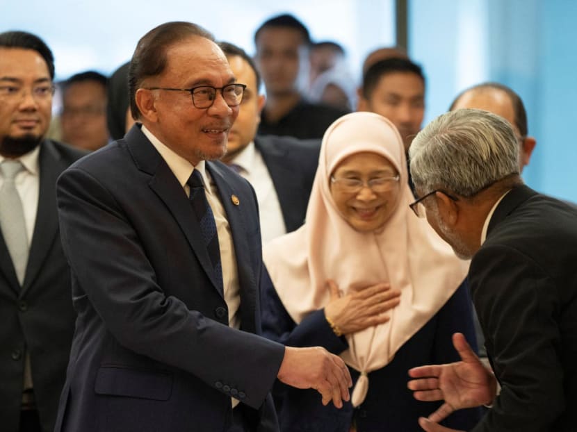 The confidence motion on Mr Anwar Ibrahim’s premiership has been passed in the Malaysian parliament in a simple voice vote, said its speaker Johari Abdul.

