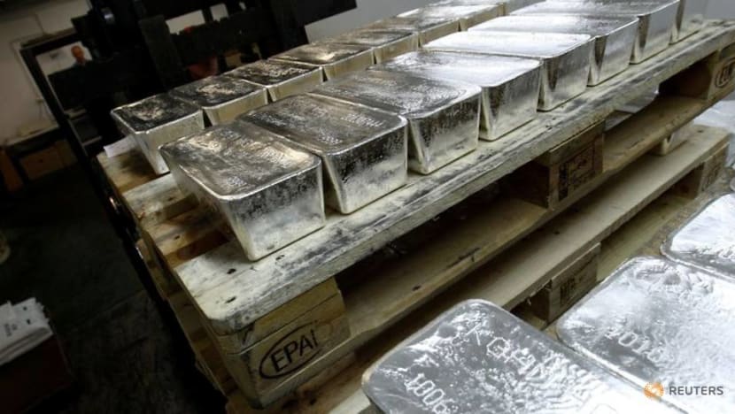 Retail investors turn attention to silver as GameStop shares retreat Retail investors turn attention to silver as GameStop shares retreat