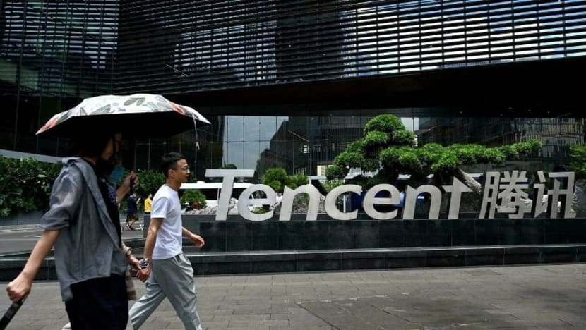 'அரசாங்கம் ஒப்புதல் வழங்கினால்தான் Tencent நிறுவனத்தின் புதிய செயலிகளை வெளியிடலாம்' - சீனா