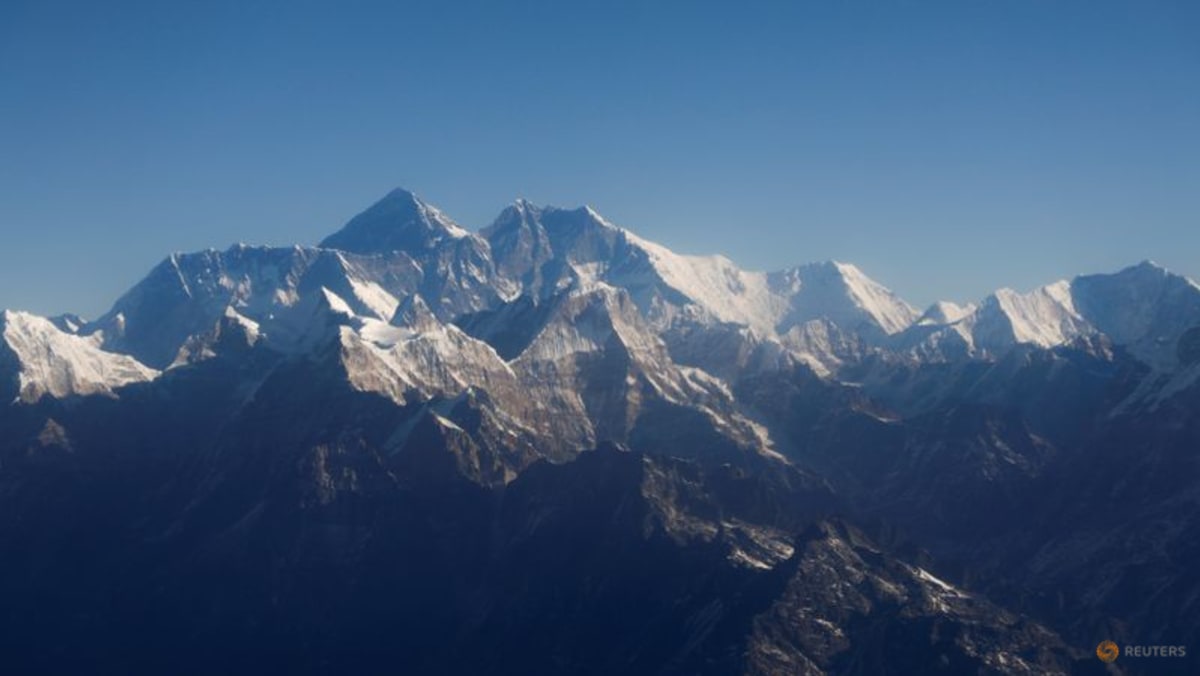 Tim penyelamat menemukan mayat tiga pendaki Prancis yang hilang di Himalaya Nepal