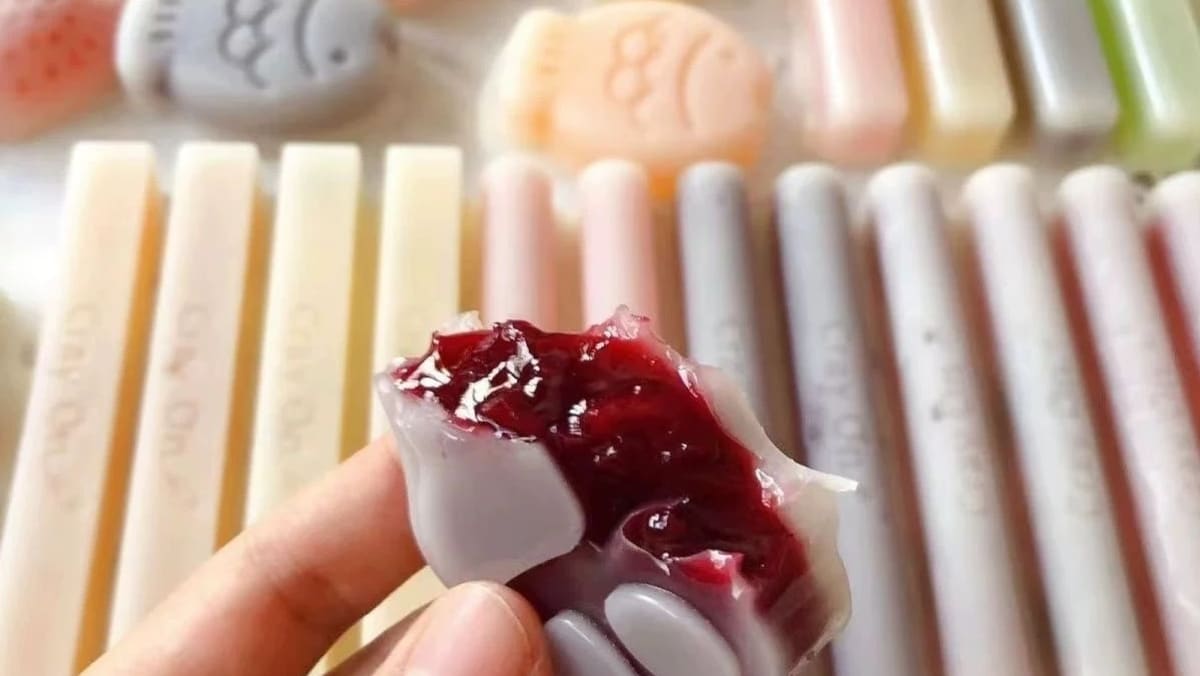 China turns sour on popular ‘wax bottle candy’ as food safety concerns bite China turns sour on popular ‘wax bottle candy’ as food safety concerns bite