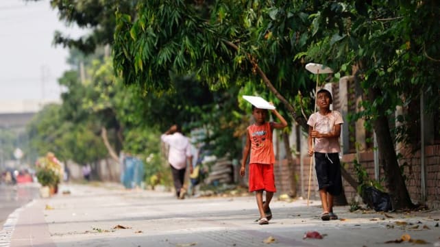 Bangladesh again shuts schools due to heatwave
