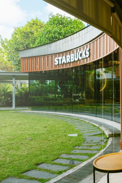 滨海湾花园迎来第2家Starbucks　带上毛小孩陪你歇息喝咖啡