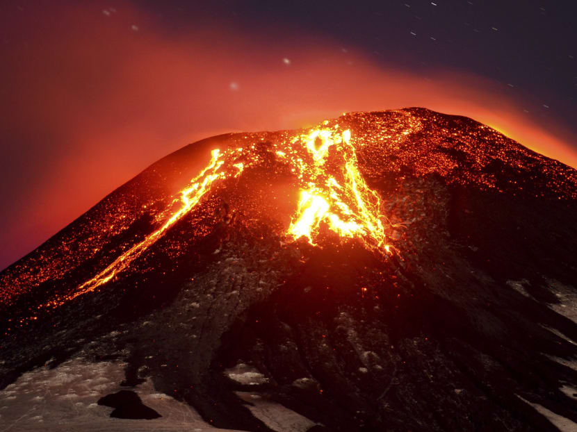 Villarica volcano erupts in southern Chile, thousands flee