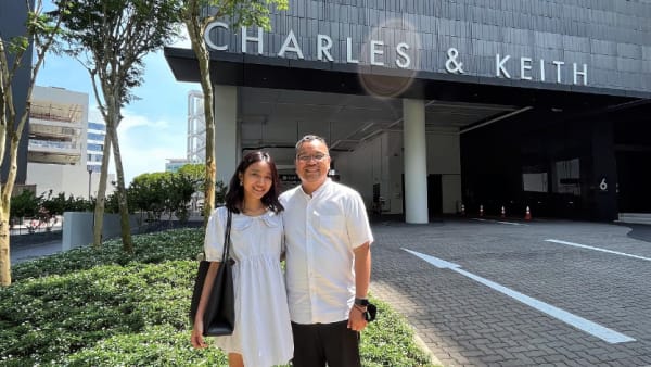 Teen in Singapore shamed for labelling Charles & Keith bag as 'luxury',  explains she's not from privileged background - 9GAG