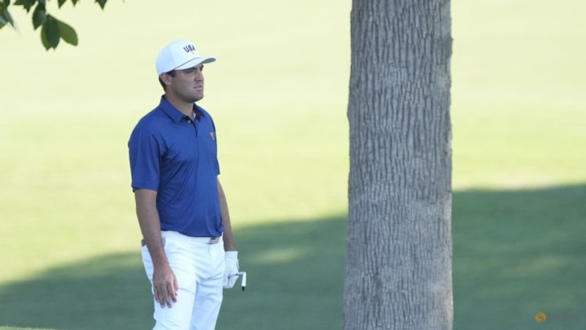 Battling Internationals split foursomes with U.S Battling Internationals split foursomes with U.S