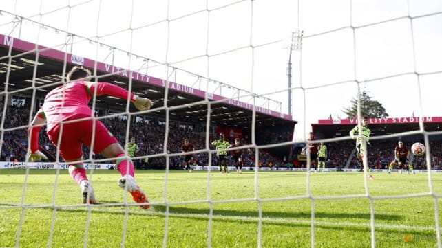 Arsenal heap more misery on Bournemouth with 4-0 away win