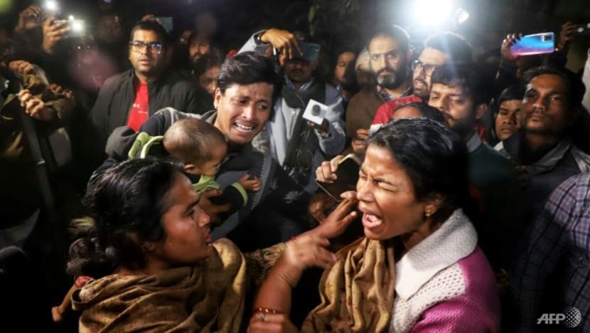 At least 3 dead, dozens trapped as building collapses in India At least 3 dead, dozens trapped as building collapses in India