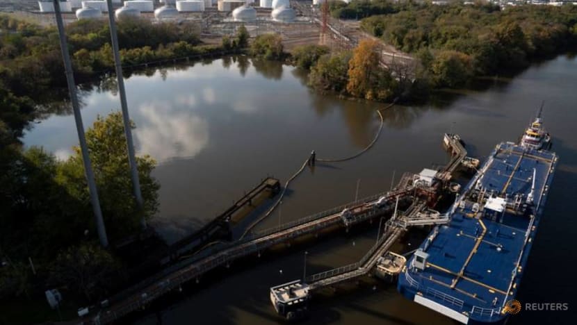 150 years of spills: Philadelphia refinery cleanup highlights toxic legacy of fossil fuels 150 years of spills: Philadelphia refinery cleanup highlights toxic legacy of fossil fuels