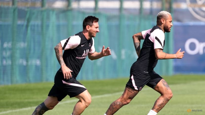 Football:
Messi, Neymar fit to face Brugge in Champions League - Pochettino Football:
Messi, Neymar fit to face Brugge in Champions League - Pochettino