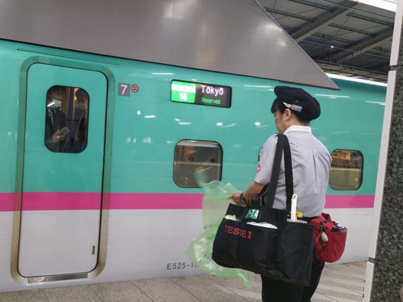 Cleaning brigade helps Japan’s bullet trains to run on time Cleaning brigade helps Japan’s bullet trains to run on time