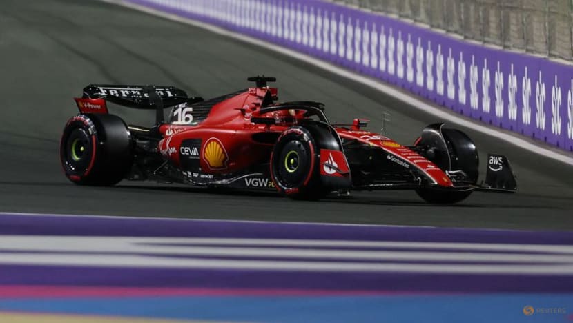 Drivers find few positives in 'too slow' Ferrari Drivers find few positives in 'too slow' Ferrari