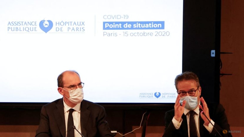 Paris hospitals chief sparks debate on whether COVID-19 unvaccinated patients should pay for treatment