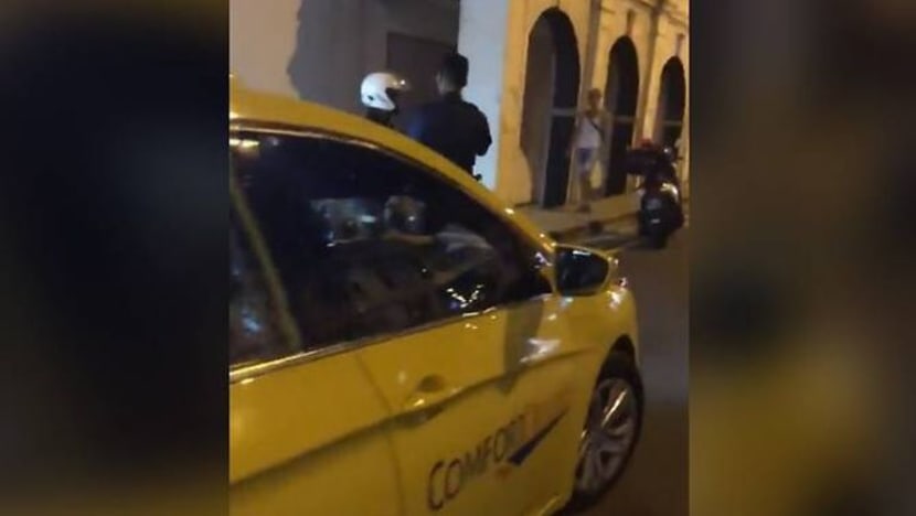 LTA ketepikan saman letak teksi sembarangan; sahkan pemandu cedera dalam insiden