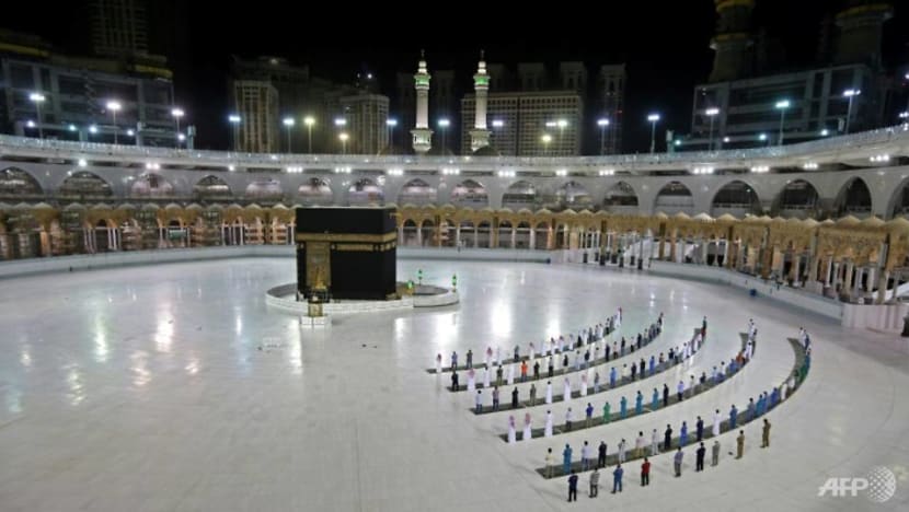 Malaysia to suspend umrah pilgrimage travel over Omicron concerns
