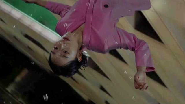 仅此一次的爱情（第15集）：妍书被推下楼