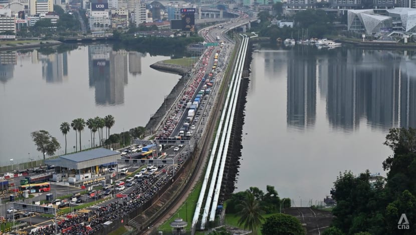 Heavy traffic expected at land checkpoints for National Day long weekend