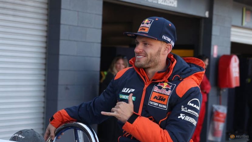 Binder 'fights like hell' to win Argentina sprint from 15th on grid Binder 'fights like hell' to win Argentina sprint from 15th on grid